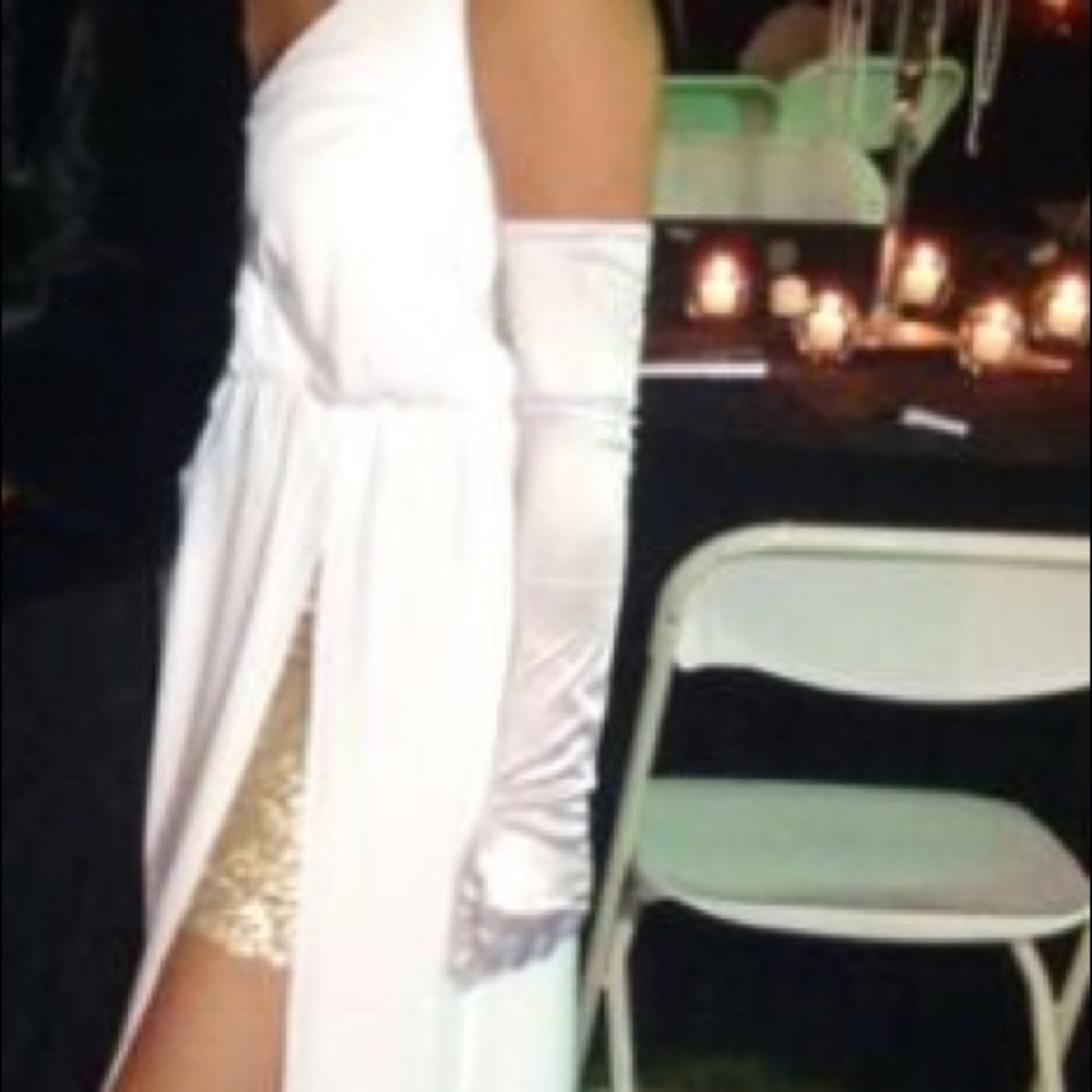 Guess by Marciano White Dress - Worn once - Picture 3 of 5